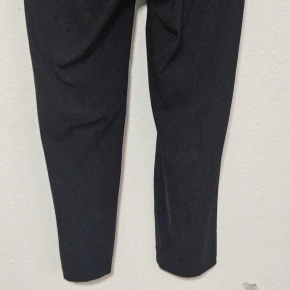 Lululemon Athletica cropped pants size 2 - Picture 7 of 13